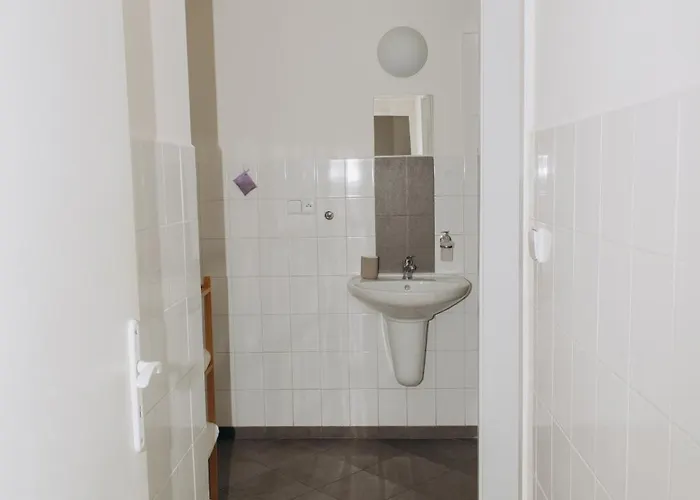 Hostal Sleep & Go Czech Republic - 5 Andel *